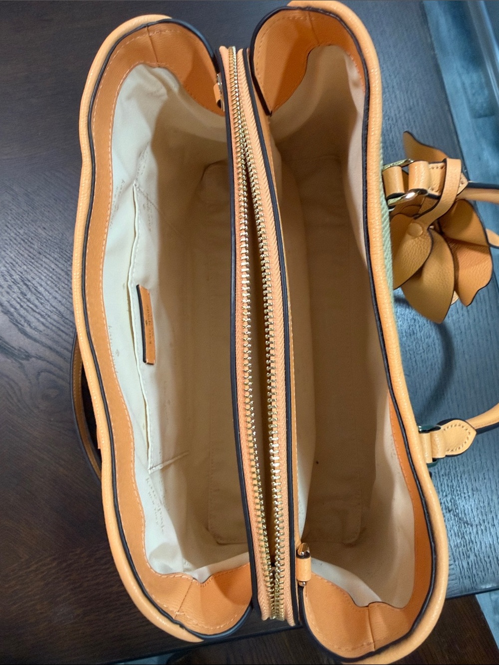 Thompson Street Kate Spade satchel (Large) Straw with leather cream orange trim. - Picture 4 of 6